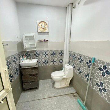 Living Room in 1 RK Builder Floor at Palam Vihar Residents Association, Palam Vihar – for Rent