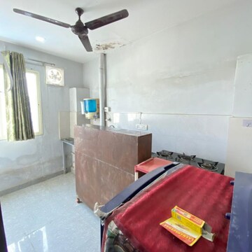 Living Room in 1 RK Builder Floor at Palam Vihar Residents Association, Palam Vihar – for Rent