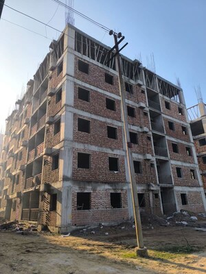 2 BHK Apartment For Sale in Ashiyana Colony