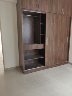 3 BHK + Servant Room,Study Room Apartment For Rent in Emaar Palm Premier