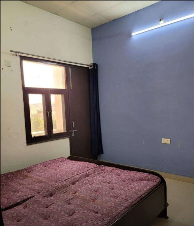 Room, ashiyana colony 2 Bedroom 600 Sq.Ft. Apartment In Ashiyana Colony Moradabad 9689478