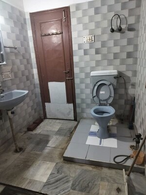 Bathroom in 1 BHK Builder Floor at RWA Apartments Sector 19, Sector 19 – for Rent