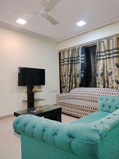 2 BHK Apartment For Rent in Fairmont Palazo