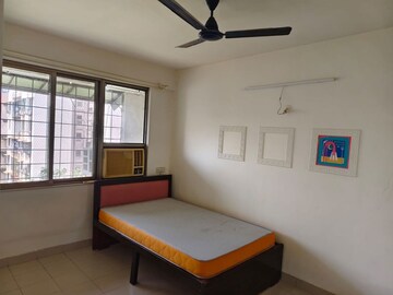 2 BHK Apartment For Rent in Panchsheel Gardens, Kandivali West