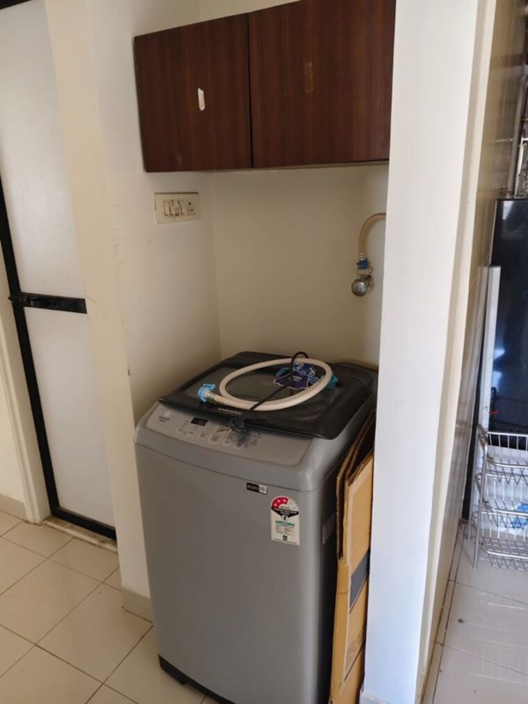 Team Area, panchsheel-gardens 2 Bedroom 560 Sq.Ft. Apartment In Kandivali West Mumbai 9808285