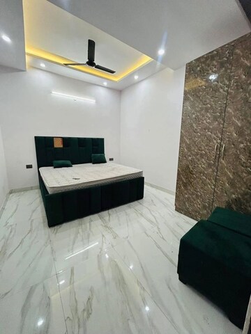 1 BHK Apartment For Rent in Saket