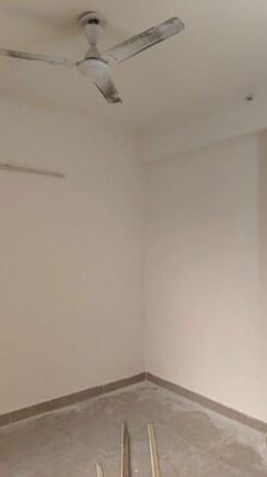2 BHK Apartment For Sale in Gaur City 2 - 14th Avenue