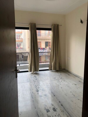 Room in 3 BHK Independent House at North Mullanpur – for Rent