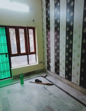 Balcony in 1 BHK Villa at Aliganj – for Rent