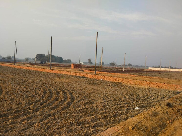 undefined, dadri  100 Sq.Yd. Plot In Dadri Greater Noida 9808287