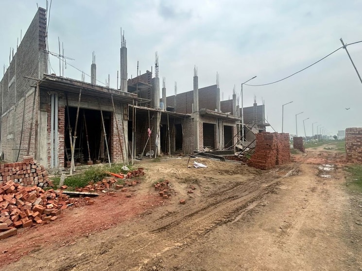 Exterior View, alaknanda-maxxus-eden-estate  124 Sq.Yd. Plot In Ghazipur Zirakpur 9808332