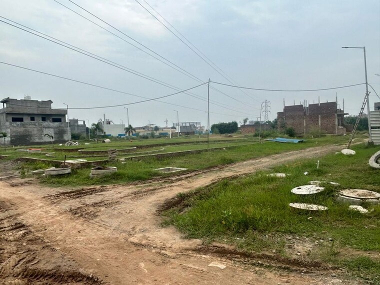 undefined, alaknanda-maxxus-eden-estate  124 Sq.Yd. Plot In Ghazipur Zirakpur 9808332