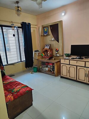 Bedroom in 1 BHK Apartment at Balaji Enclave Kandivali East, Kandivali East – for Rent
