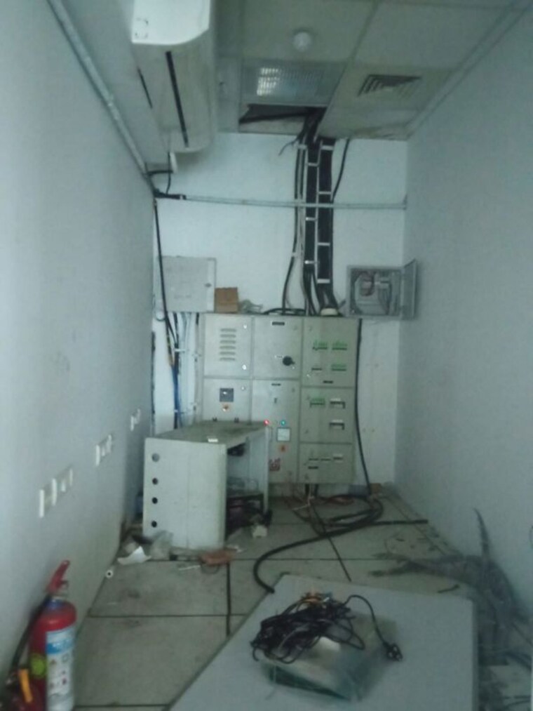 Kitchen, platinum-techno-park Commercial Office Space 5500 Sq.Ft. In Vashi Sector 30 Navi Mumbai 9808343