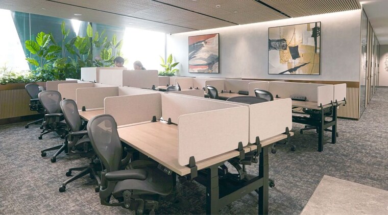 Team Area, saket Commercial Office Space 2500 Sq.Ft. In Saket Delhi 9808351