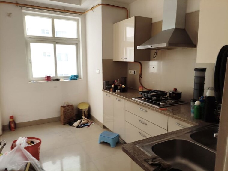 Living Room, emaar-emerald-estate 2 Bedroom 1020 Sq.Ft. Apartment In Sector 65 Gurgaon 9808379