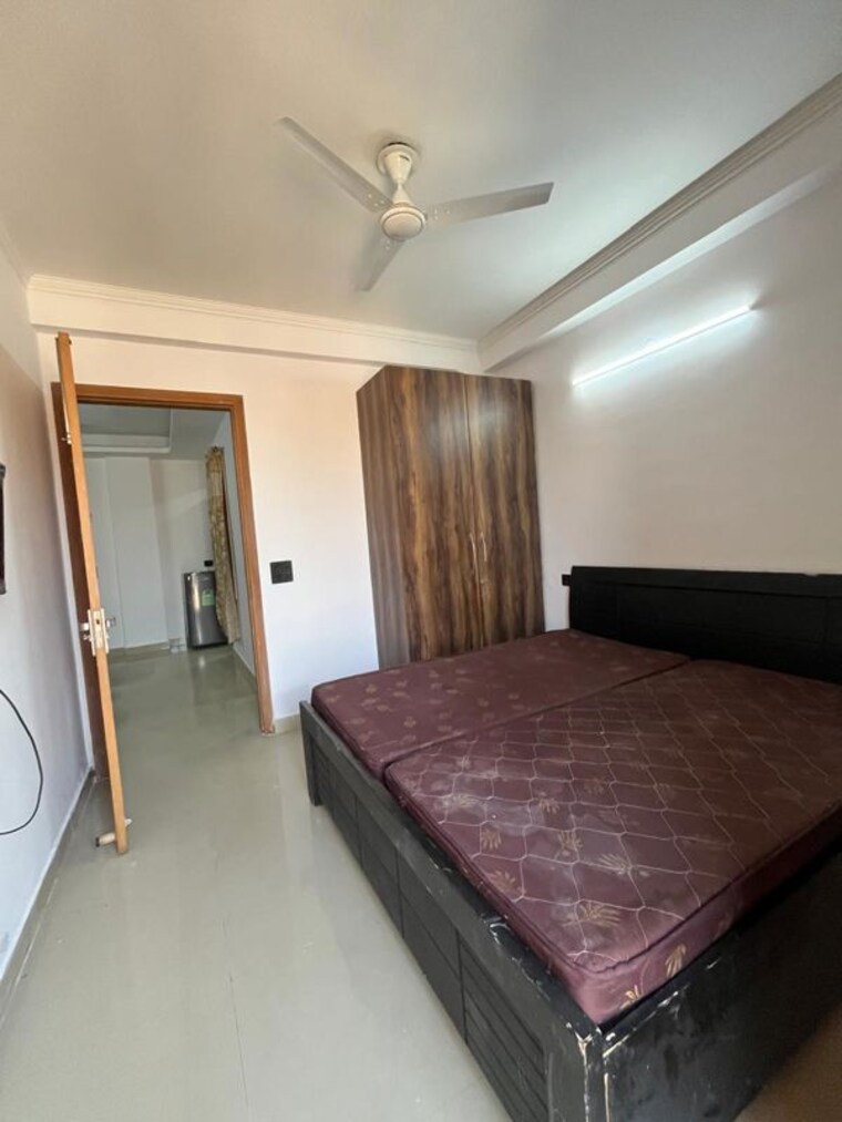 Bedroom, saket 1 Bedroom 650 Sq.Ft. Builder Floor In Saket Delhi 9808385