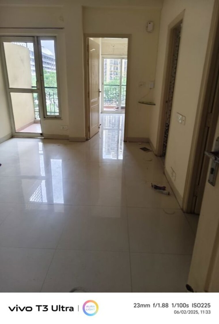 Bathroom, maxblis-grand-wellington 1 Bedroom 615 Sq.Ft. Apartment In Sector 75 Noida 9808392