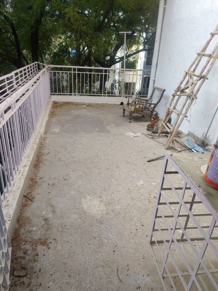 Balcony, vasant kunj 3 Bedroom 1700 Sq.Ft. Apartment In Vasant Kunj Delhi 9808399
