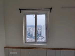 Room in 3 BHK Apartment at Prestige Tranquil, Kokapet – for Rent