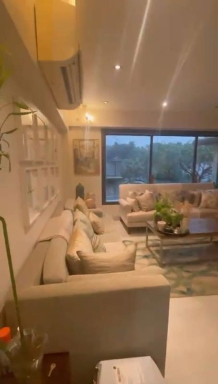 Living Room, piramal-mahalaxmi 3 Bedroom 1752 Sq.Ft. Apartment In Mahalaxmi Mumbai 9614557