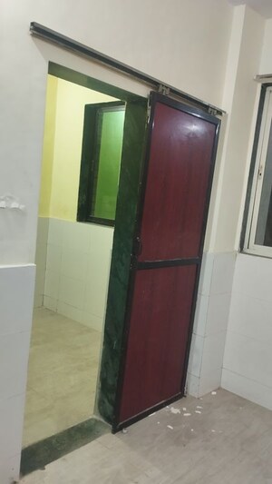 Furnished Amenities in 1 RK Apartment at Dombivli East – for Rent