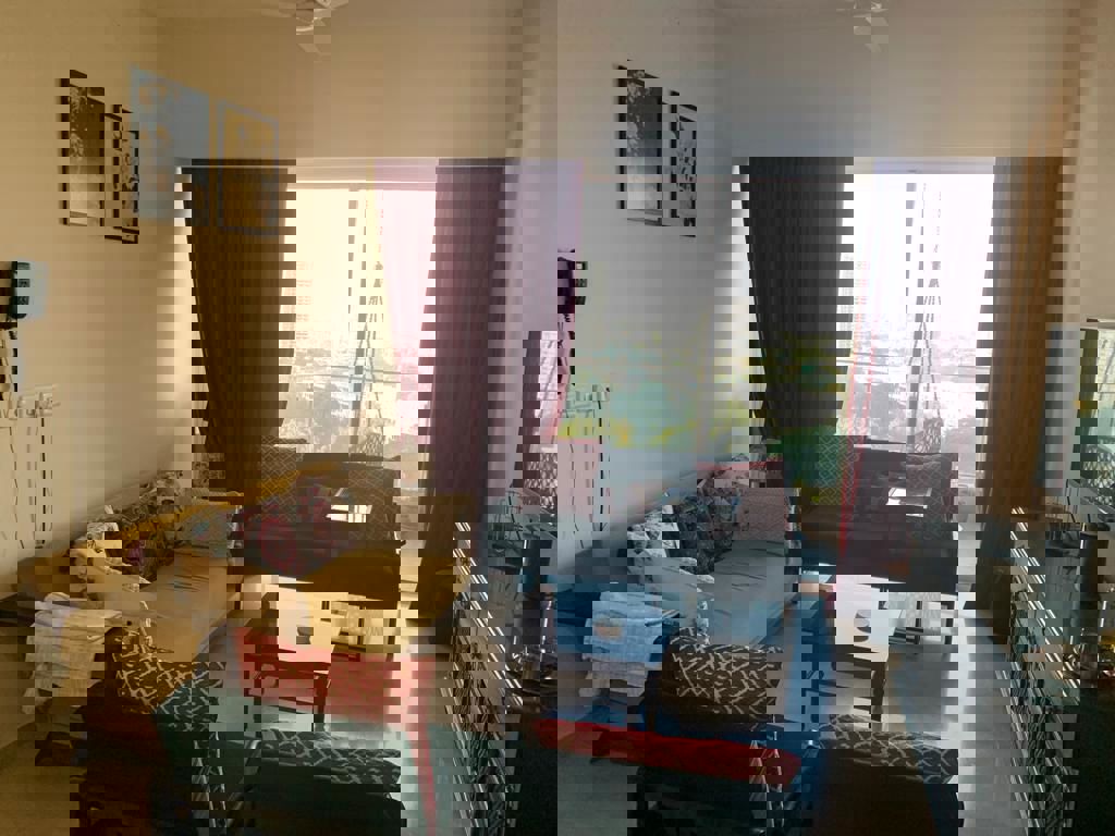 2 BHK + Servant Room Apartment For Rent in L&T Crescent Bay T2