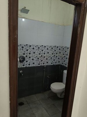 Bathroom in 3 BHK Apartment at Guru Nanak Enclave, Dhakoli – for Sale