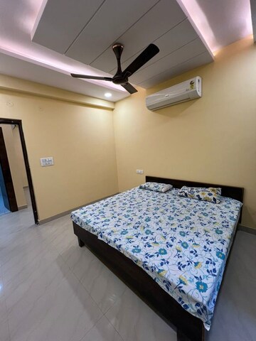 Bedroom in 2 BHK Apartment at Ansal Celebrity Meadows, Sushant Golf City – for Rent