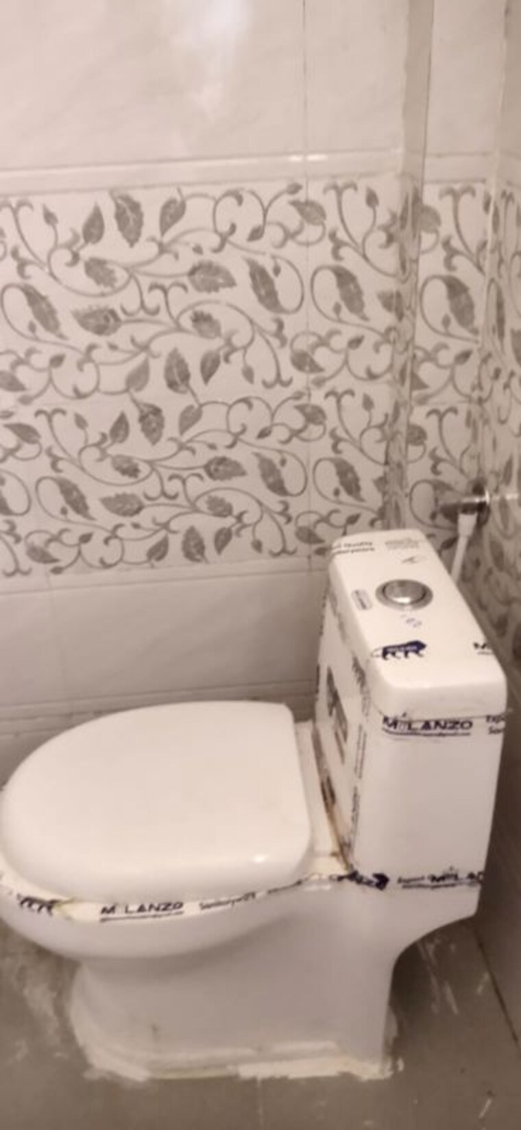 Bathroom, sector 23 dwarka 1 Bedroom 400 Sq.Ft. Apartment In Sector 23 Dwarka Delhi 9107459