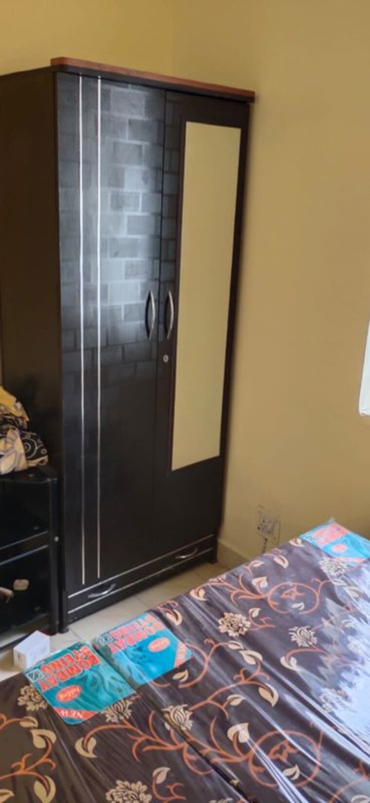 Bedroom, sector 23 dwarka 1 Bedroom 400 Sq.Ft. Apartment In Sector 23 Dwarka Delhi 9107459