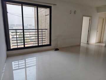 Room in 3 BHK Apartment at Shivalik Sharda Park View, Shela – for Rent