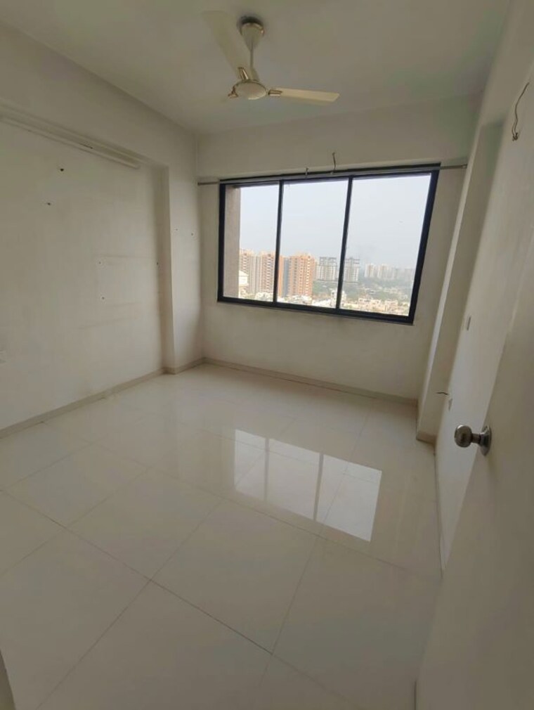 Room, shivalik-sharda-park-view 3 Bedroom 1650 Sq.Ft. Apartment In Shela Ahmedabad 9808442