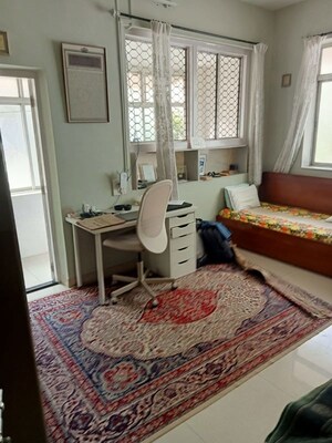 2 BHK Apartment For Rent in Harbour Heights, Colaba