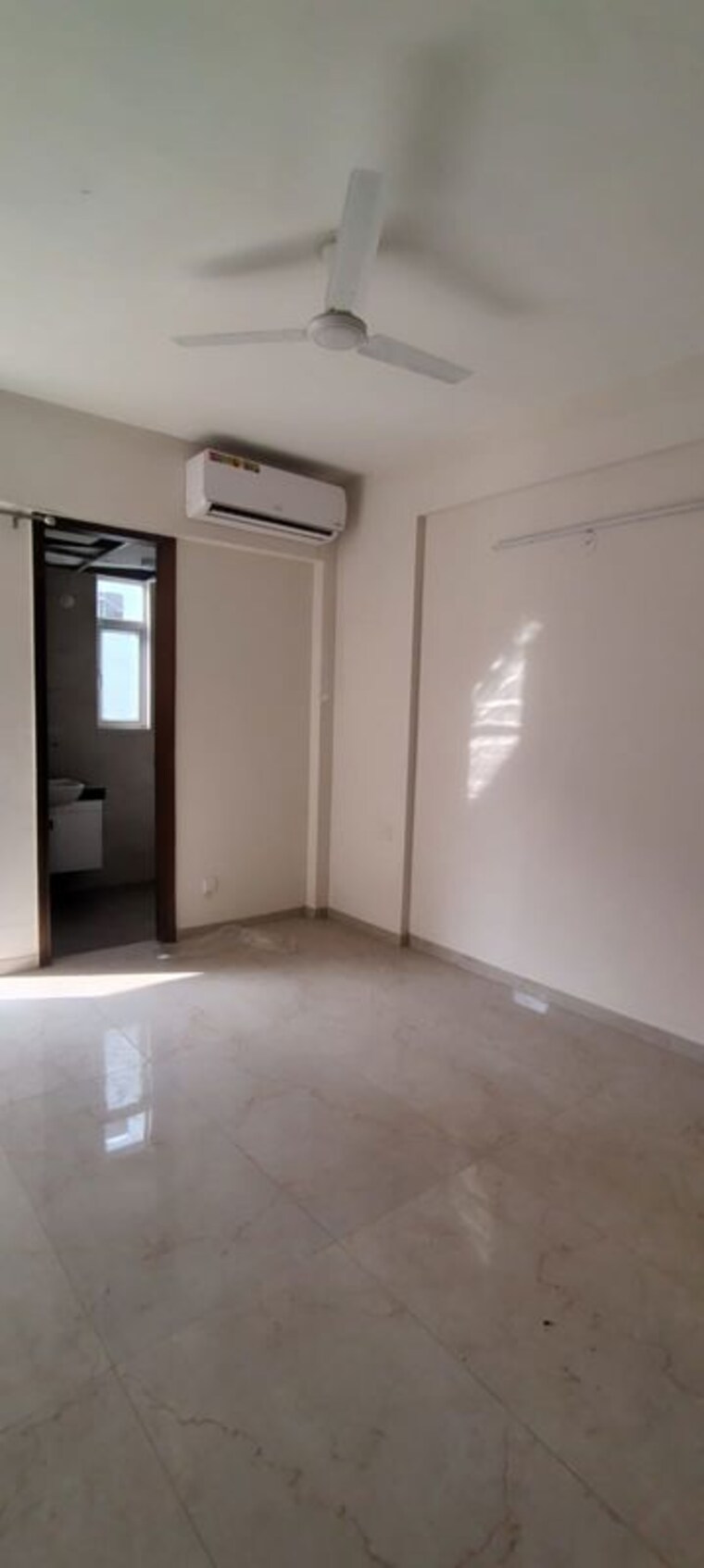 Room, smart-world-gems 3.5 Bedroom 1494 Sq.Ft. Builder Floor In Sector 89 Gurgaon 9808480