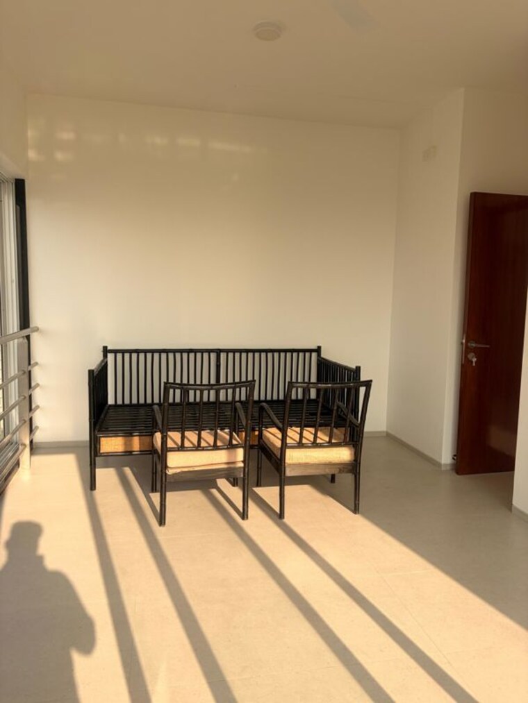 Room, queens-court-worli 3.5 Bedroom 3180 Sq.Ft. Apartment In Worli Mumbai 9808511