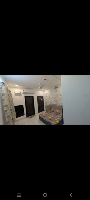 Bedroom in 3 BHK Apartment at Honer Aquantis, Gopanpally – for Rent