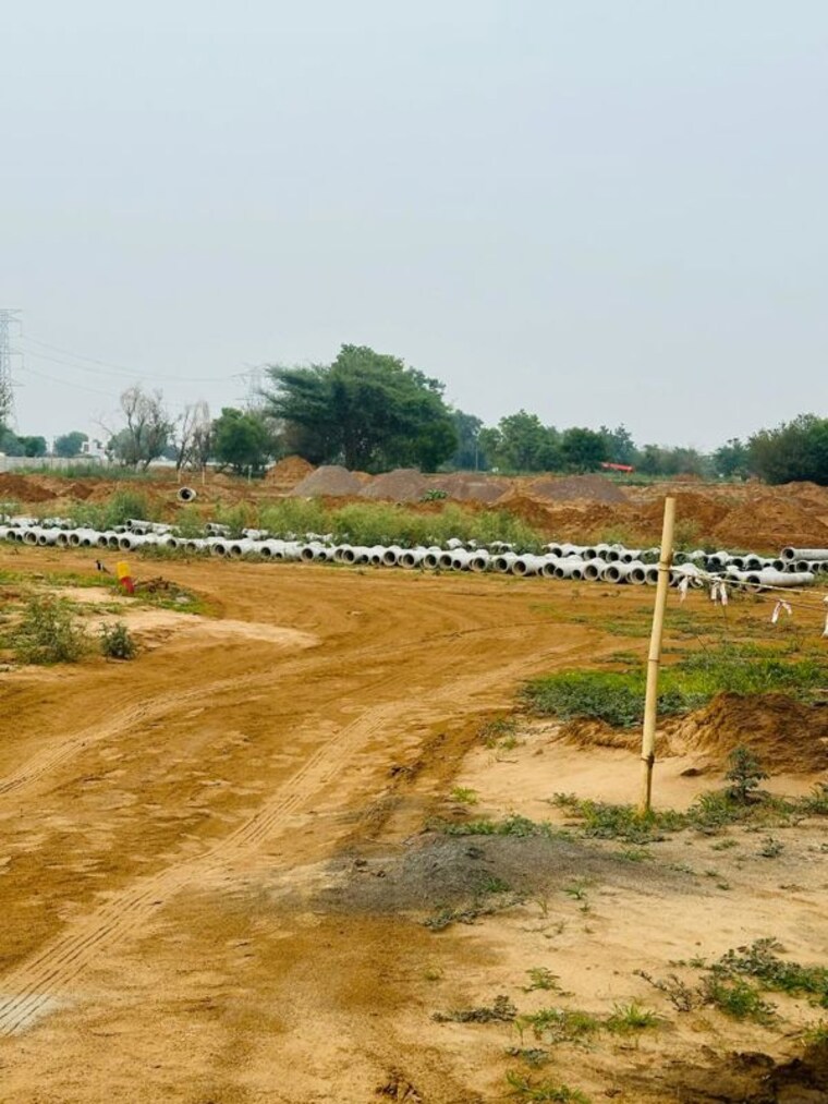 undefined, signature-global-city-of-colours  149 Sq.Yd. Plot In Nh 8 Gurgaon 9808498