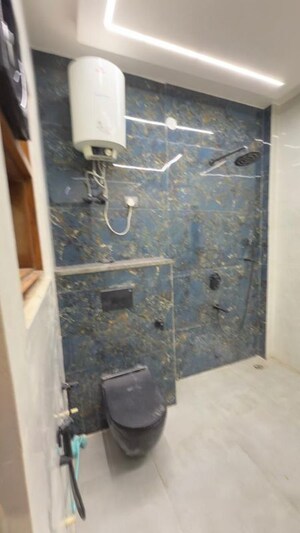 Furnished Amenities in 3 BHK Apartment at Hawelia Valenova Park, Tech Zone 4 Greater Noida – for Rent