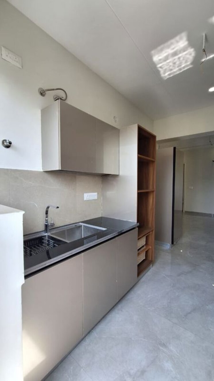 Kitchen, shri-northview-avenue 3 Bedroom 2200 Sq.Ft. Apartment In Dyalpur Zirakpur 9808541