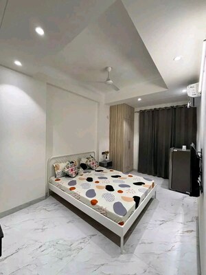 Bedroom in 2 BHK Builder Floor at Chattarpur – for Rent