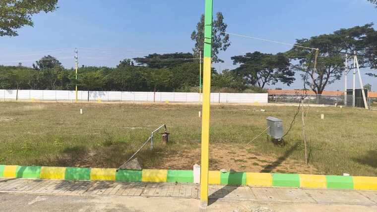 Garden, hoskote  1200 Sq.Ft. Plot In Hoskote Bangalore 9808580