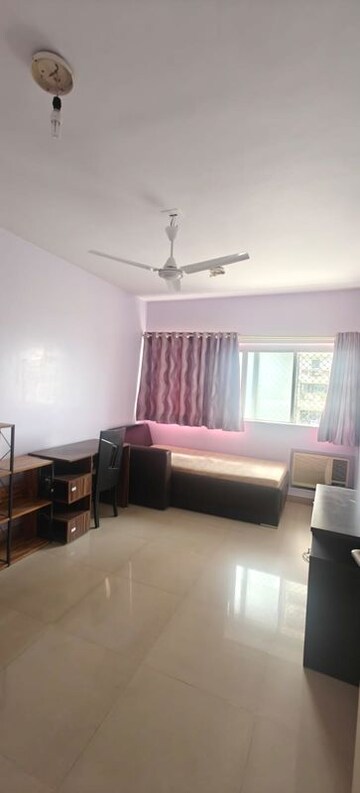 Living Room in 3 BHK Apartment at Jupiter Apartment Cuffe Parade, Cuffe Parade – for Rent