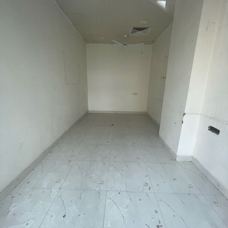 Bathroom, puri-81-business-hub Commercial Shop 144 Sq.Ft. In Sector 81 Faridabad 9808655