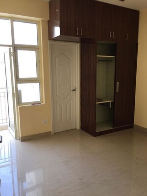 2 BHK Apartment For Rent in Shree Vardhman Mantra, Sector 67