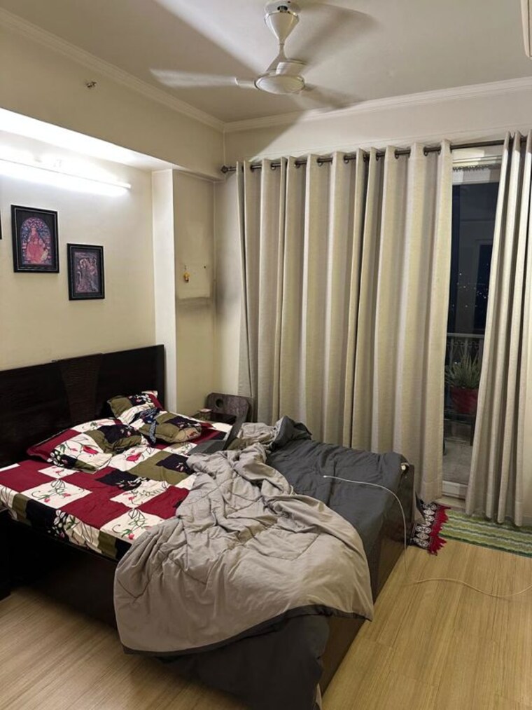 Bedroom, dlf-the-skycourt 3 Bedroom 1846 Sq.Ft. Apartment In Sector 86 Gurgaon 9808647