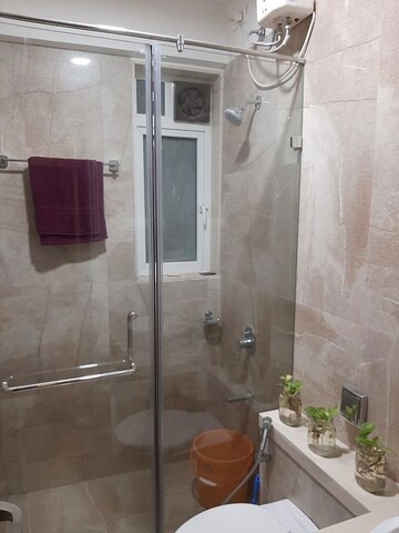 Bathroom in 4 BHK Apartment at JP Decks, Goregaon East – for Rent