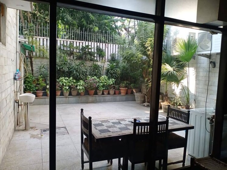 Balcony, hauz khas 3 Bedroom 2250 Sq.Ft. Independent House In Hauz Khas Delhi 9808740
