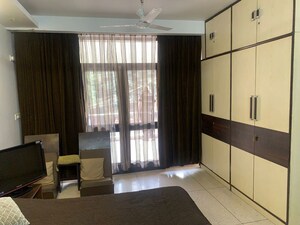 Living Room in 3 BHK Independent House at Hauz Khas – for Rent