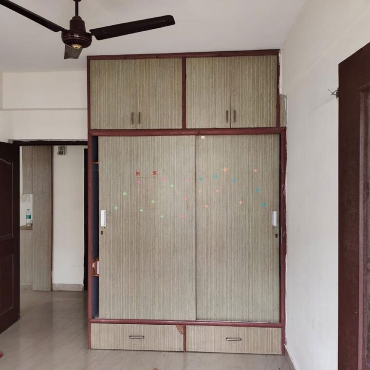 Room, tdi-city-kingsbury 3 Bedroom 1625 Sq.Ft. Apartment In Sector 61 Sonipat 9807657
